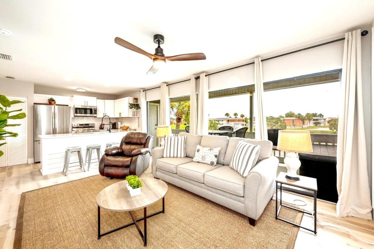 So Fire So Good 3 Comm Pools Lakeview Fireplace Destin Exterior photo